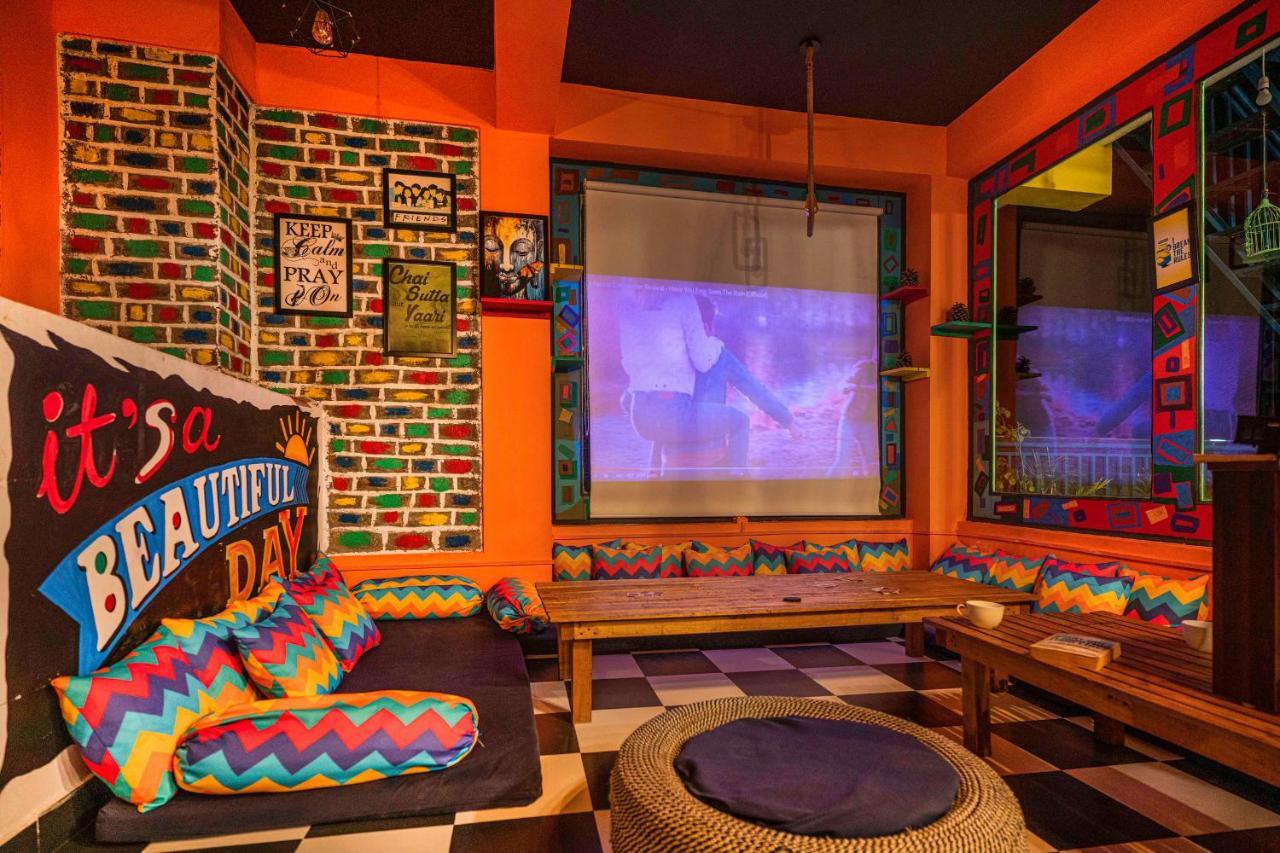 Flyaway Hostel Mcleod Ganj Bagian luar foto