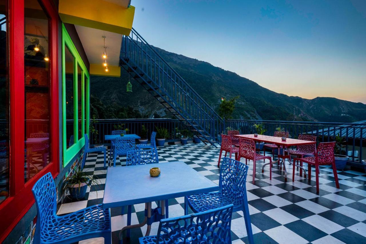 Flyaway Hostel Mcleod Ganj Bagian luar foto